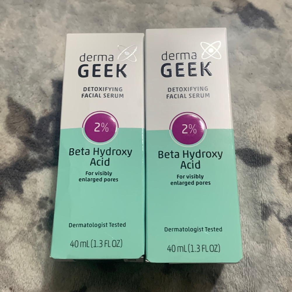 2 for the price of 1 .Derma Geek serum